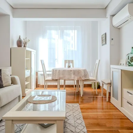 Esnaola By People Apartment *
