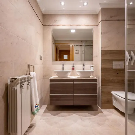 Apartment Esnaola By People *