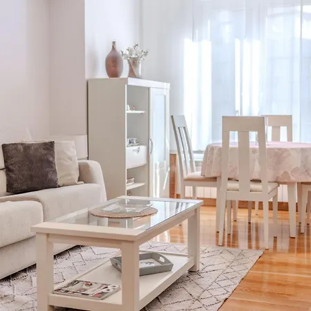 Apartment Esnaola By People San Sebastian
