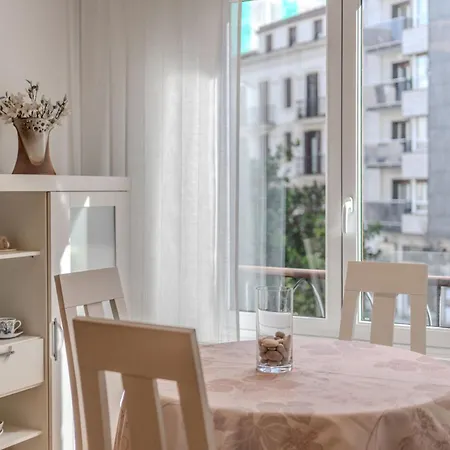 Esnaola By People Apartment