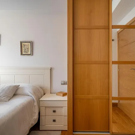 Apartment Esnaola By People