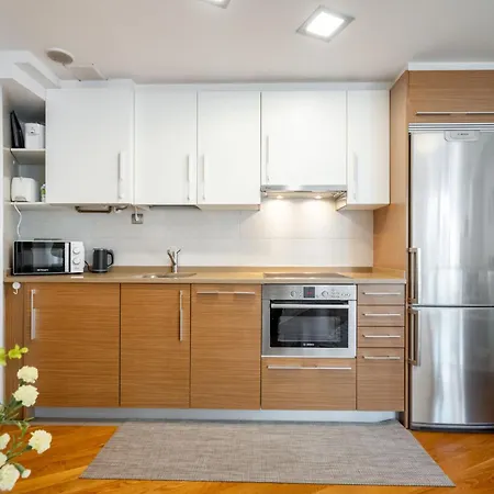 Esnaola By People Apartment *